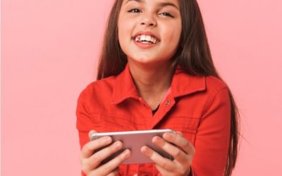 Buying Kids a Mobile Phone, What You Need To Know