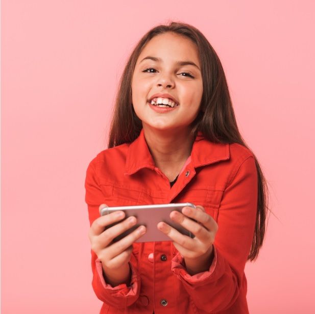 Buying Kids a Mobile Phone, What You Need To Know