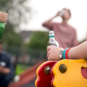 teenage drinking is worse in bored teenagers