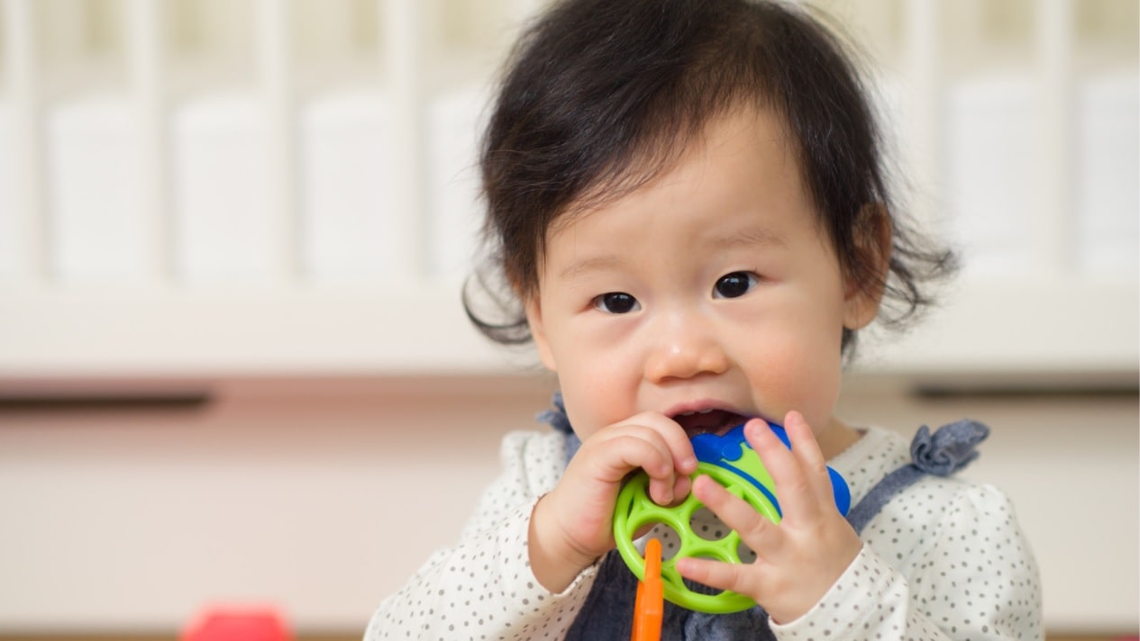 tips to soothe a teething baby