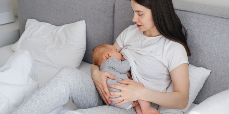 Breastfeed baby is the best way to avoid toxic chemical intake