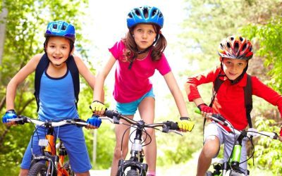 Outdoor Play: 10 Tips to Get Kids Outside and Active!