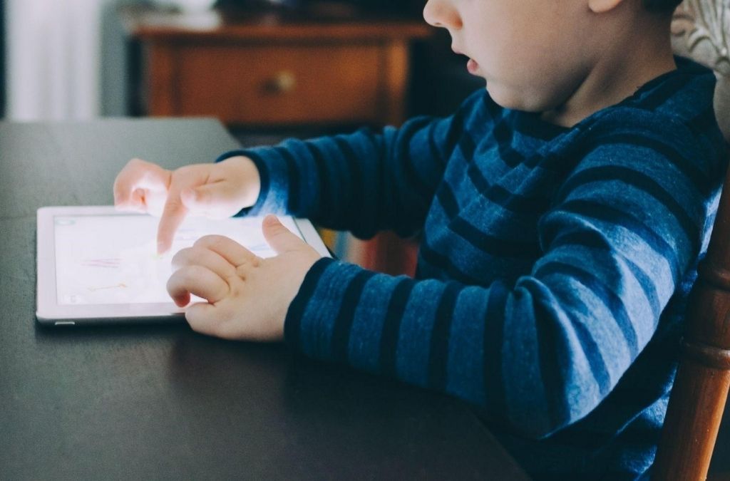 parenting in the screen age