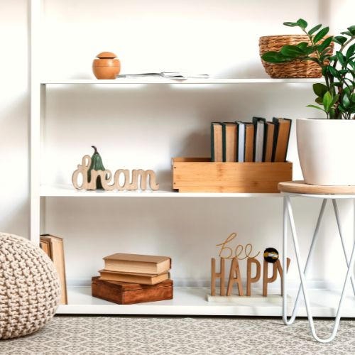 use books and magazine in home decoration
