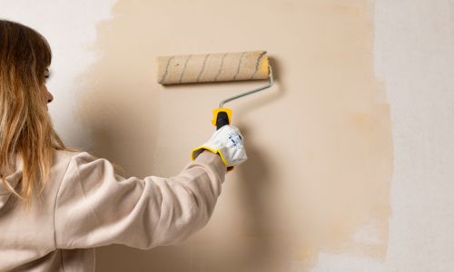 Repainting house walls