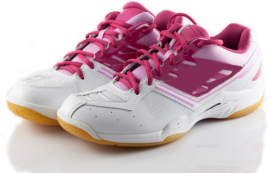 Essential Features in Women’s Badminton Shoes for Peak Performance