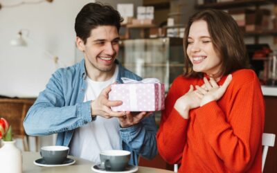 How Thoughtful Gifts Can Strengthen Your Relationship