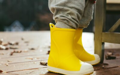 How to Choose and Care for Pull On Boots for Toddlers