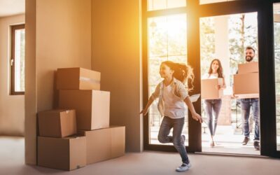 Essentials for Moving into a New House: Stress-Free Tips for Parents